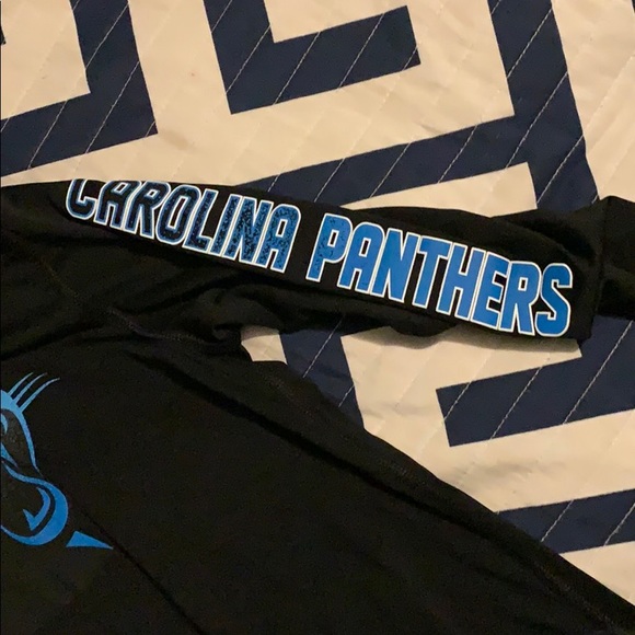 Carolina Panthers T shirt - Picture 2 of 2